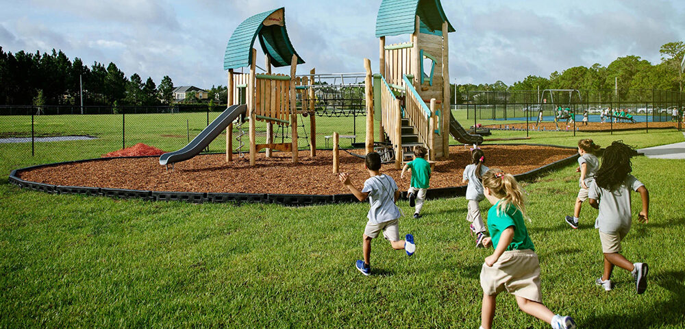 KOMPAN Playground Equipment
