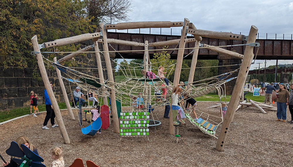Allegheny RiverTrail Park