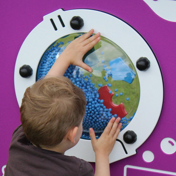 Fahr Adaptive Play Features